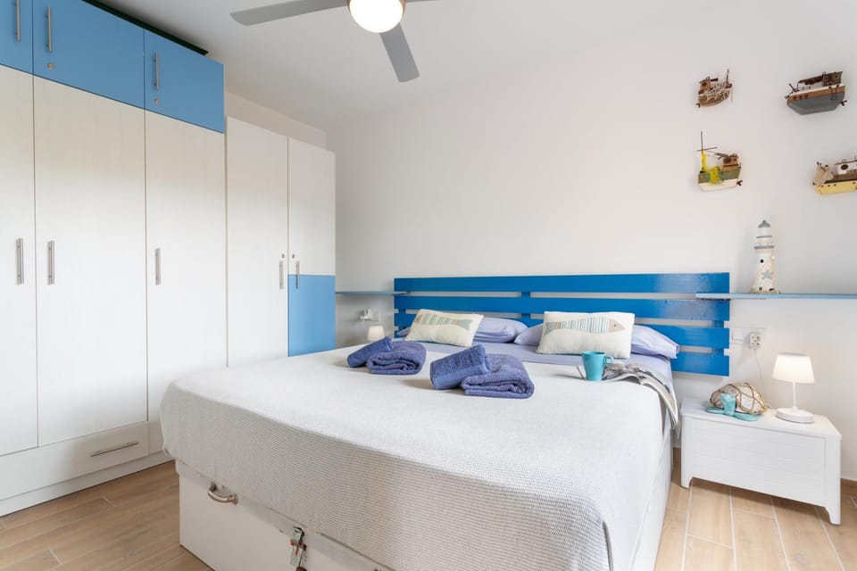 Living room, Bedroom