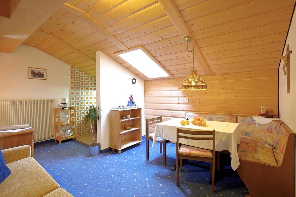 Property building, Living room, Bedroom