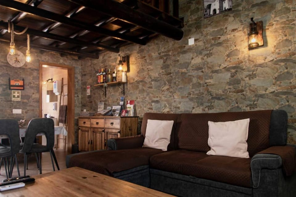 Di&Ana III - Alojamento Redondo Apartment in Évora District, Portugal