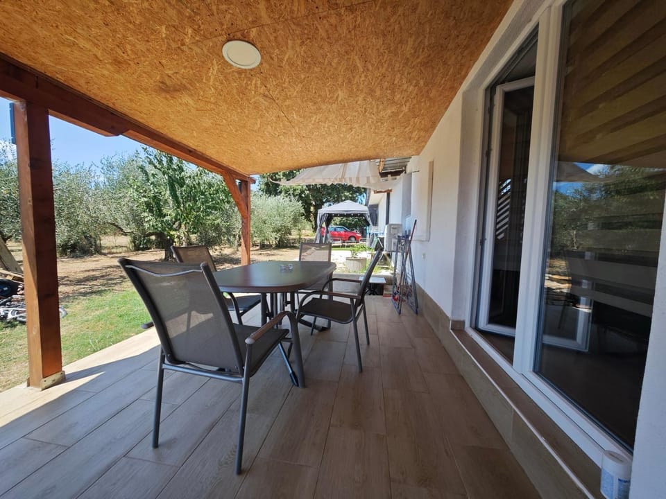 green garden Apartment in Istria County
