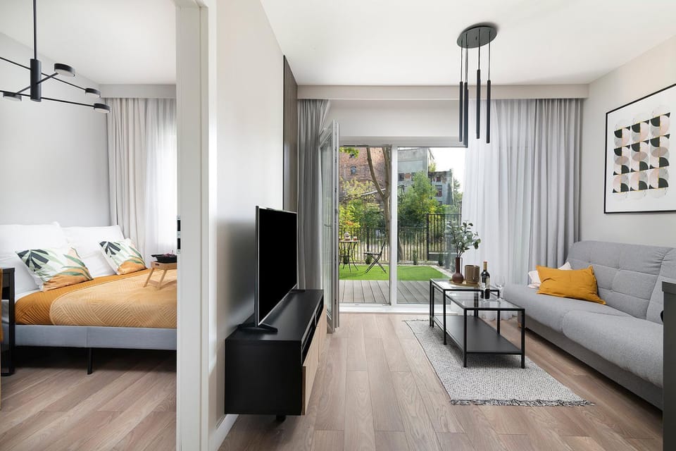 EASY RENT Apartments - WETTERA, Free Parking, Stare Miasto, 24h Check-in Apartment in Masovian Voivodeship