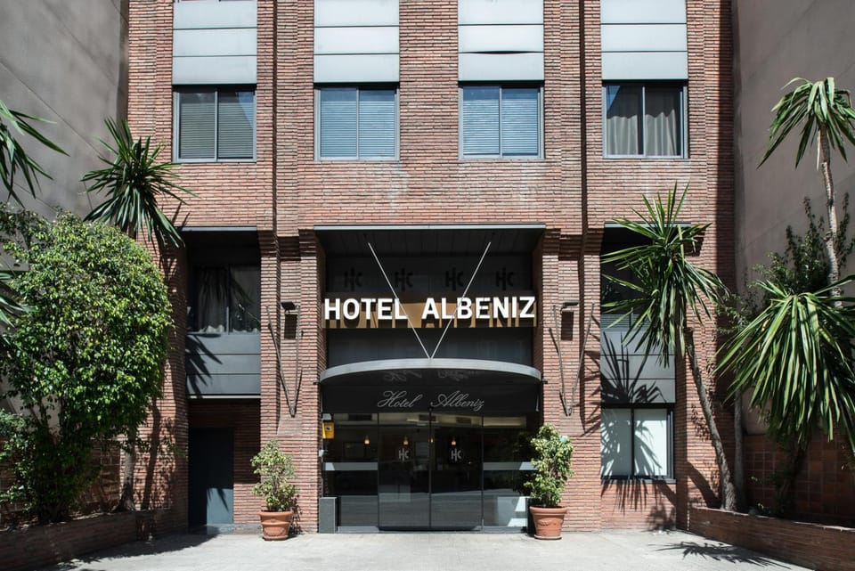 Facade/entrance, Facade/entrance