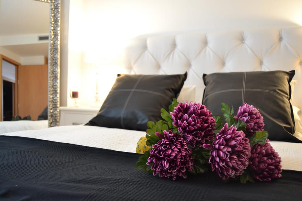 Bed, Decorative detail, Bedroom