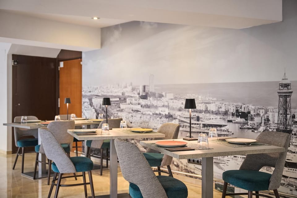 Restaurant/places to eat, Food and drinks, Food