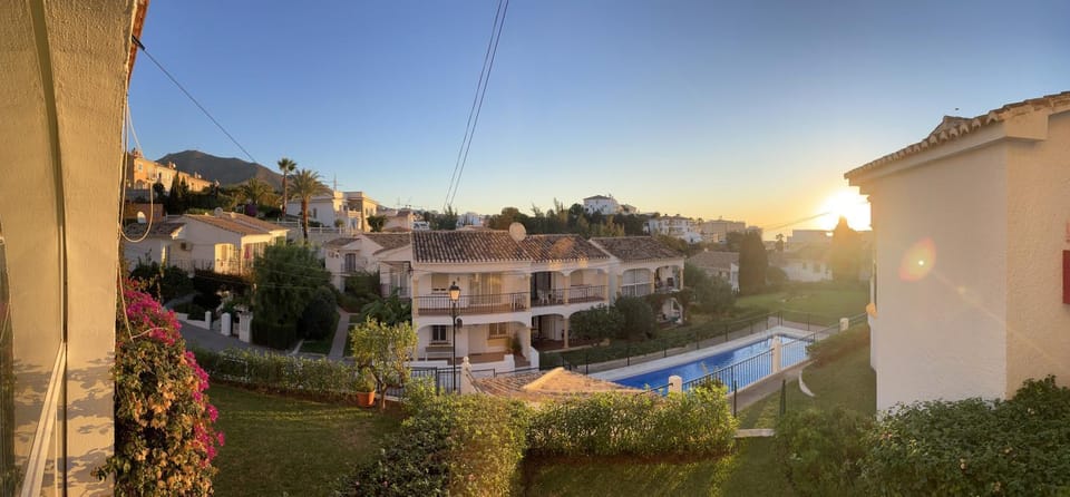 Day, Natural landscape, Mountain view, Pool view, Swimming pool, Sunrise, Sunset