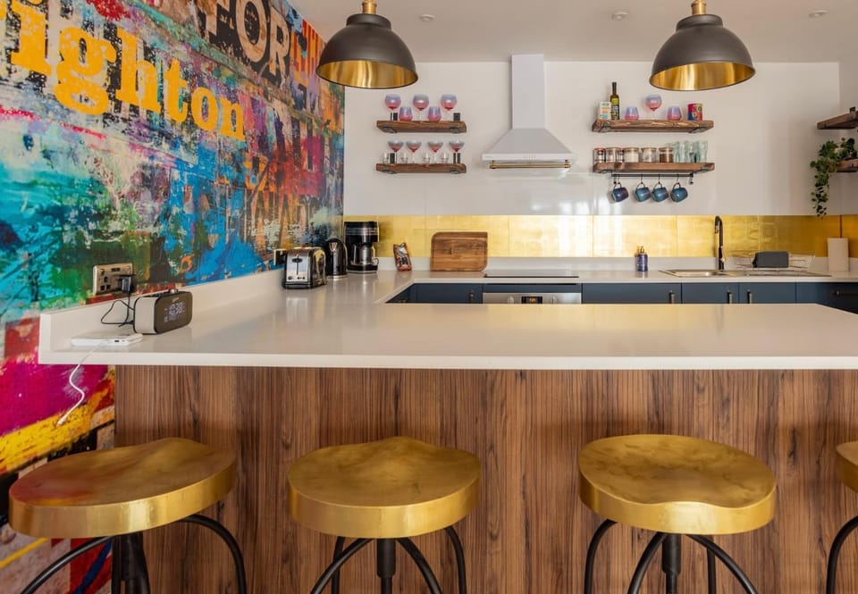 Prime Location Home By Mrs Butler Short Term Lets Brighton House in Brighton