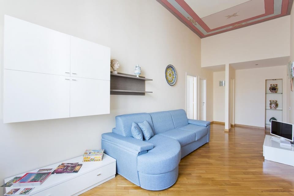 Quattro canti luxury apartment Apartment in Palermo