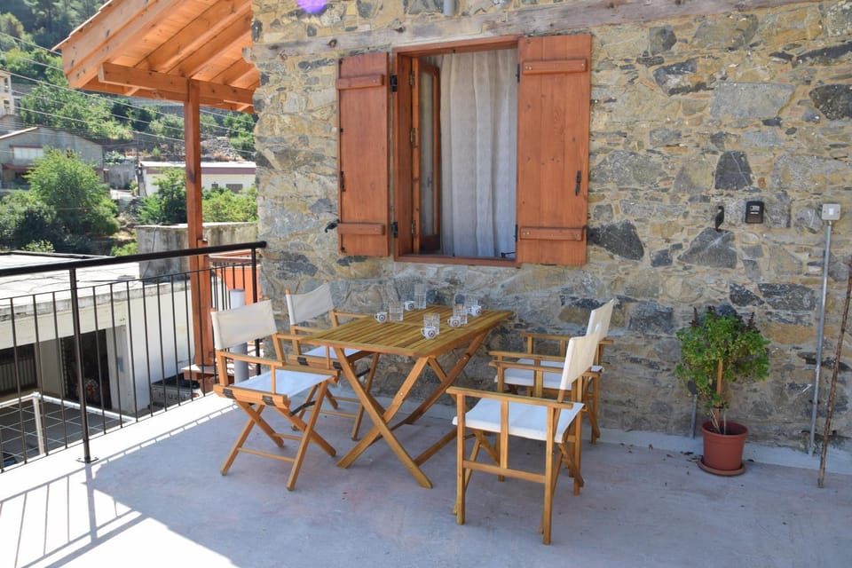 Balcony/Terrace, Dining area