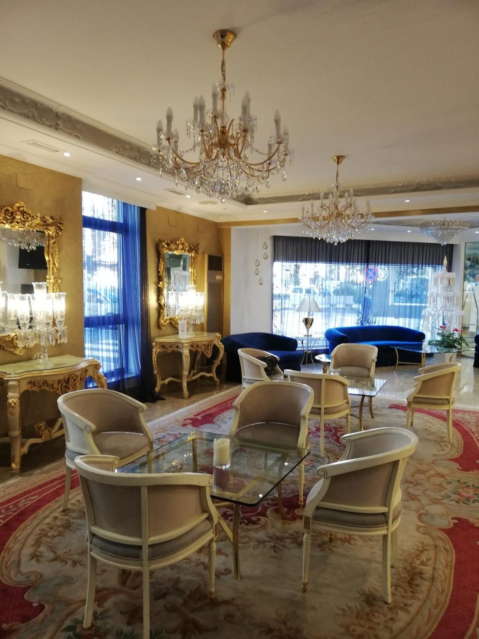 Lobby or reception, Seating area