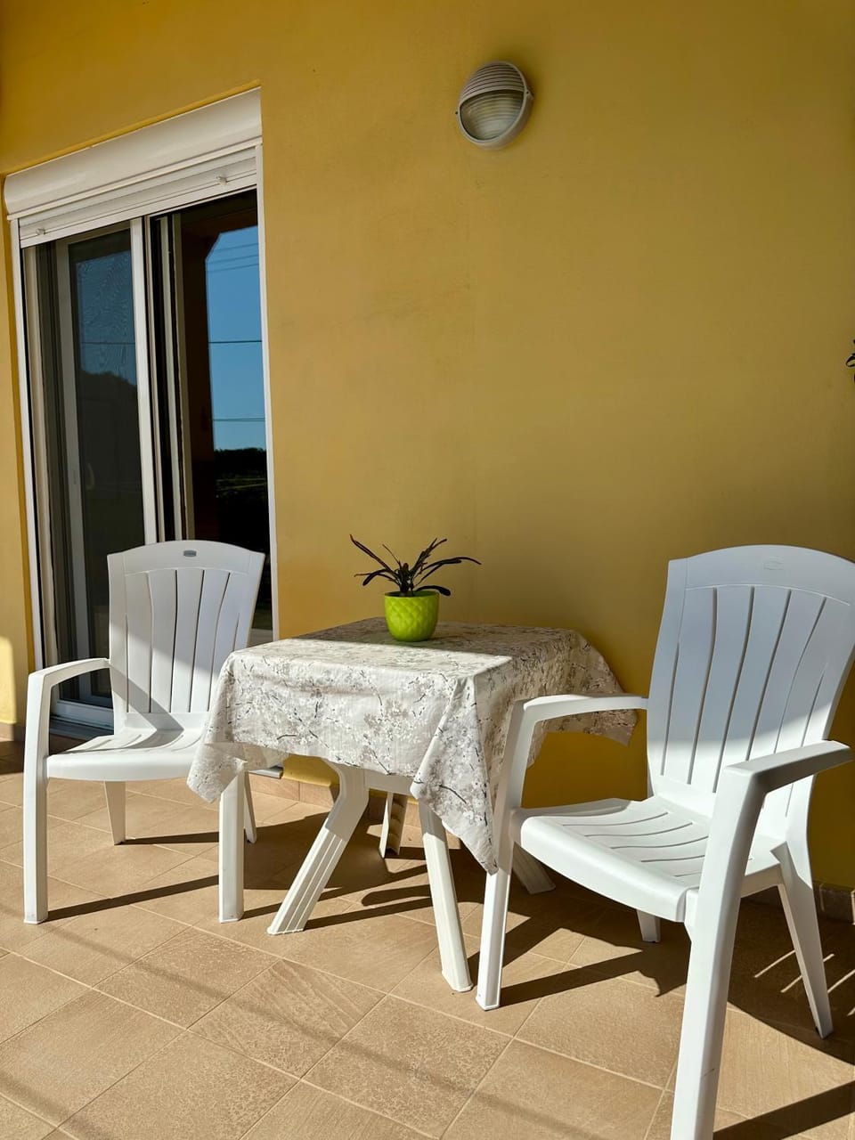 View (from property/room), Balcony/Terrace
