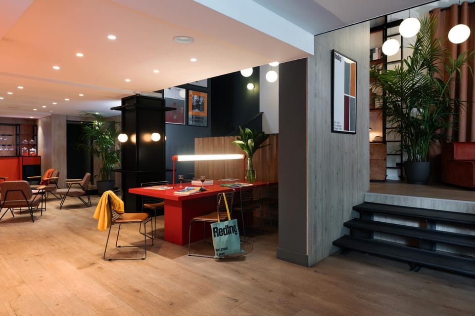 Seating area
