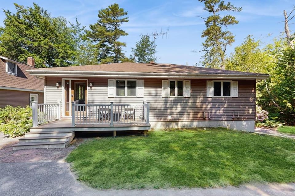 Property building, Spring, Day