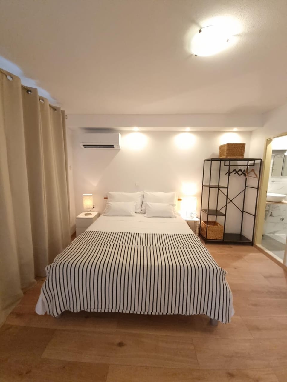 Studio Riva Apartment in Hvar