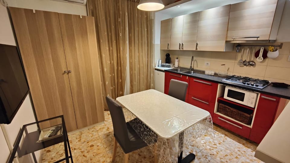 Sergio Tourist Rental close Tiburtina Station Bed and Breakfast in Rome