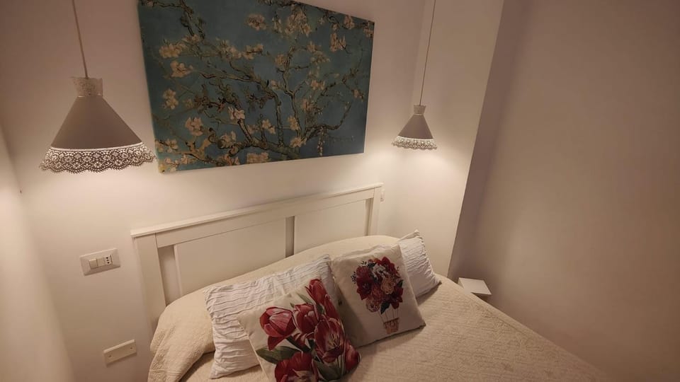 Sergio Tourist Rental close Tiburtina Station Bed and Breakfast in Rome