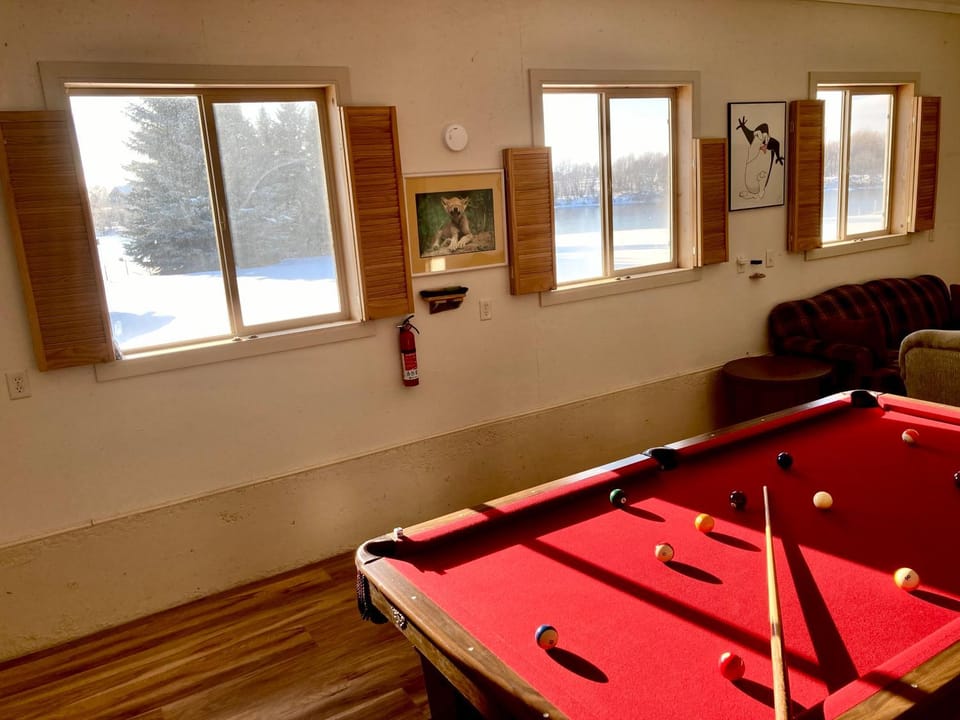 Chester Currents by KABINO Riverfront on Henrys Fork Air Conditioning Boat Launch Foosball Pool Table Huge Yard Garage WIFI House in Idaho