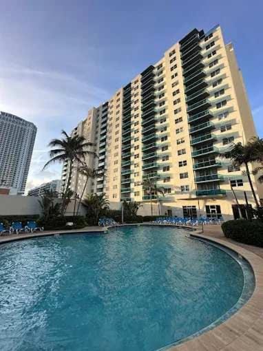 Ocean View and on Ocean 2 Bedroom Low Floor Apartment in Hollywood Beach