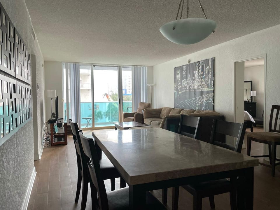 Living room, Dining area