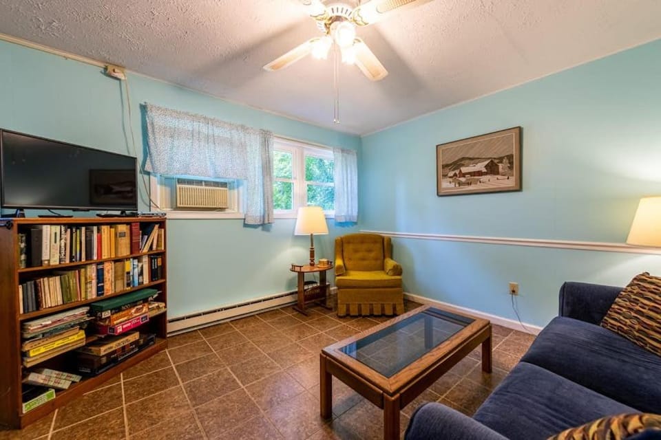 Hood Lower House in Lake Junaluska
