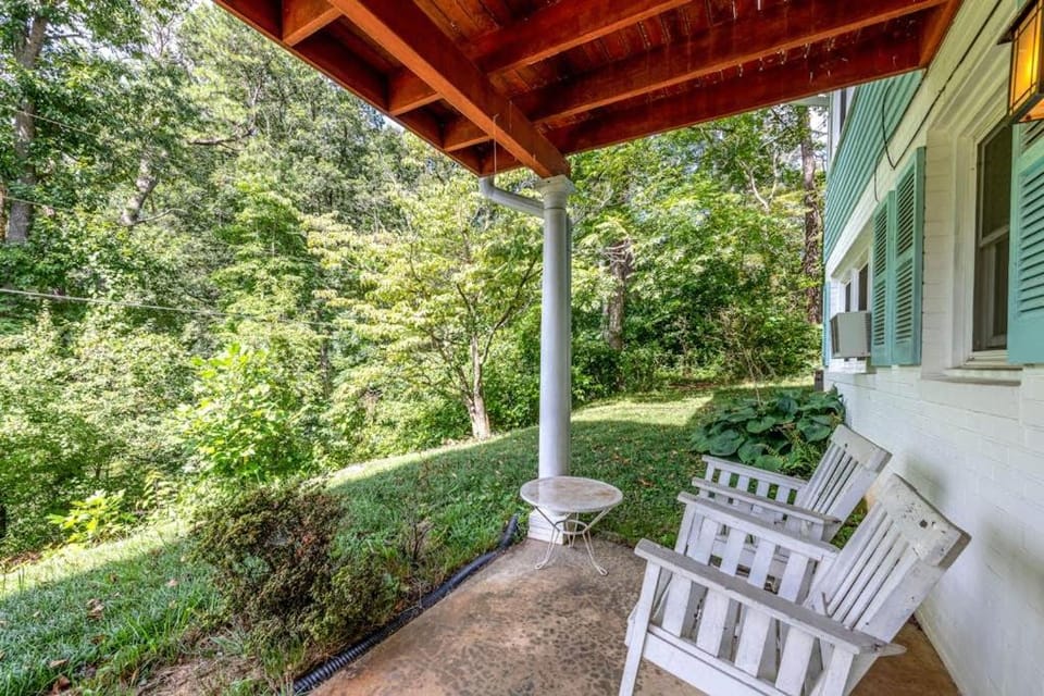 Hood Lower House in Lake Junaluska