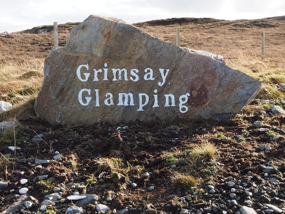 Grimsay Glamping, North Uist - Pod Glas Apartment in Scotland