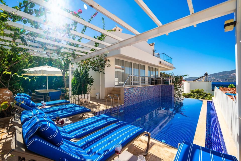 VİLLA WHİTE (AMAZİNG SEA VİEW ) Villa in Kalkan Belediyesi