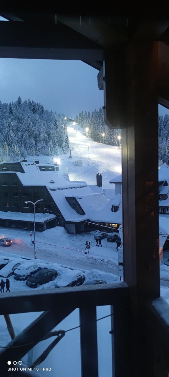 View (from property/room), Mountain view