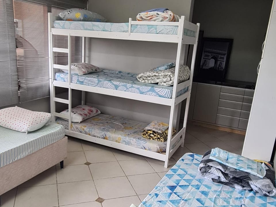 bunk bed