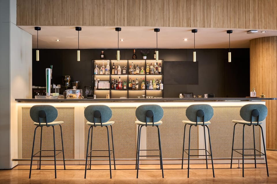 Lounge or bar