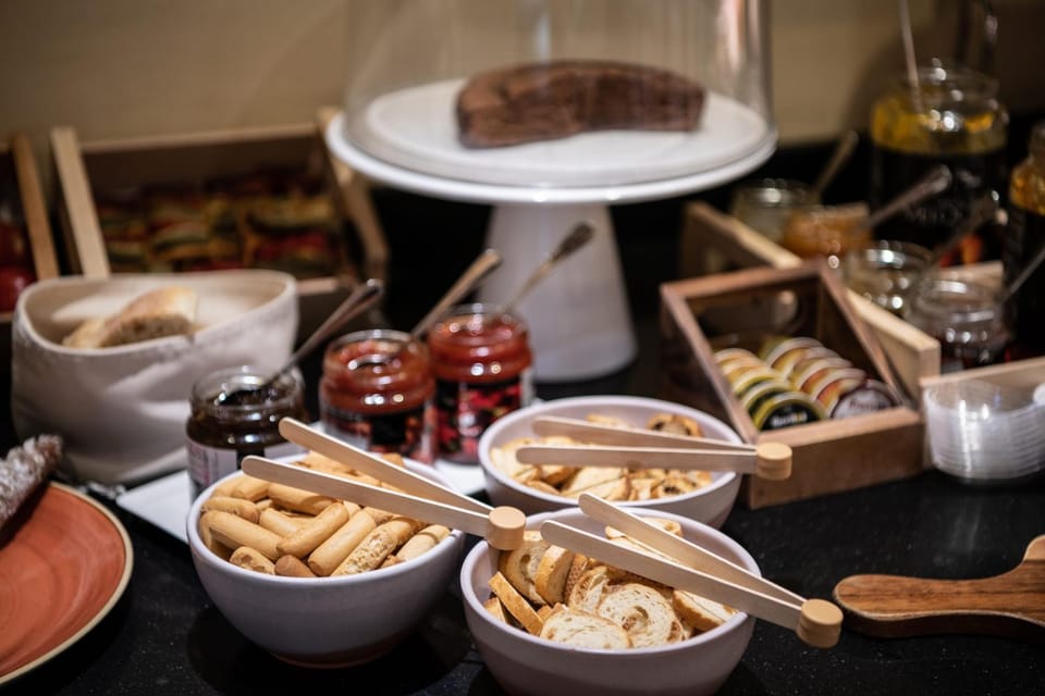 Buffet breakfast