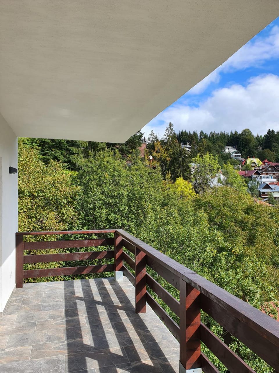 Balcony/Terrace, Mountain view