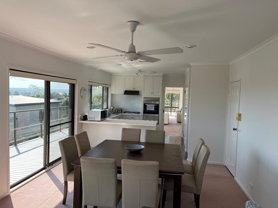 BEAUTIFUL BAY VIEWS House in Dromana