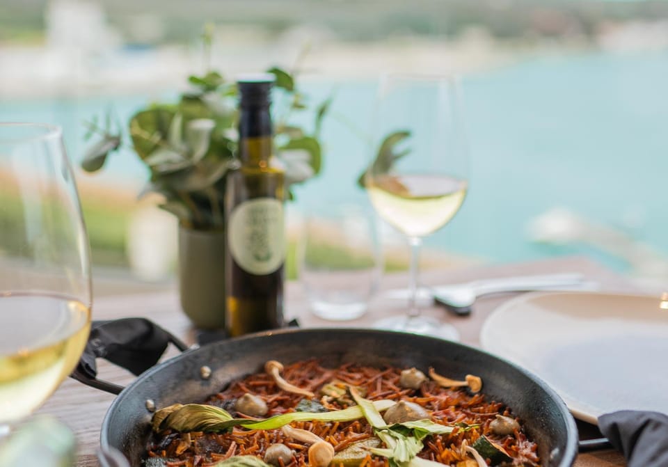 Restaurant/places to eat, Food and drinks, Food, Dinner