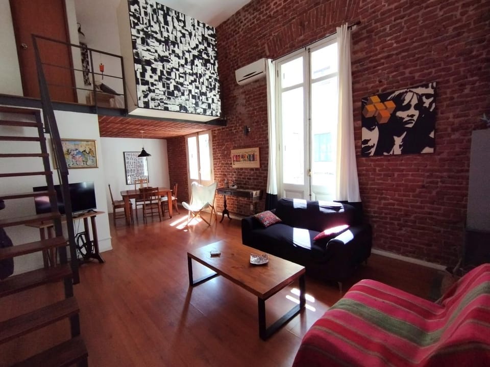 Zabalita, hermoso y cálido loft en la Ciudad Vieja Apartment in Montevideo Department, Uruguay