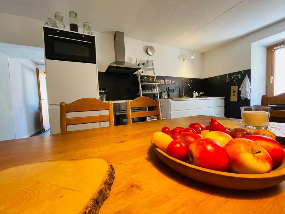 Kitchen or kitchenette, kitchen, kitchen