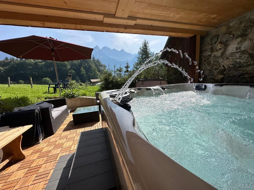 Day, Natural landscape, Garden, Hot Tub, Garden view, Mountain view, sunbed