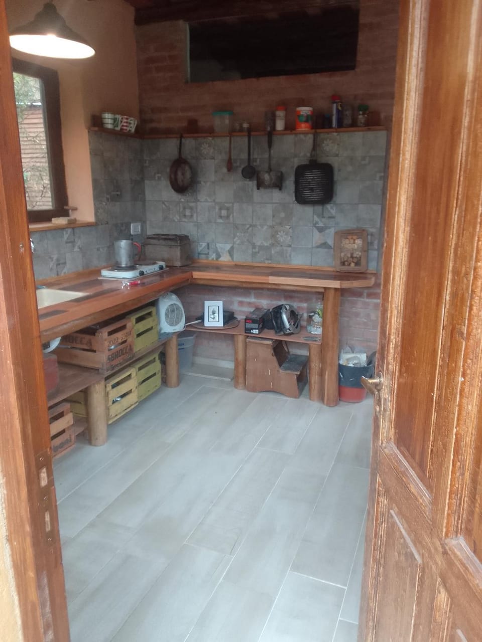 Kitchen or kitchenette