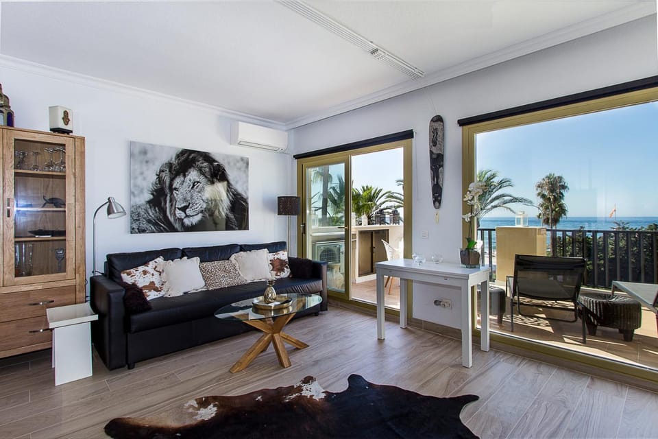Sea front Studio in Marbella Apartment in Marbella