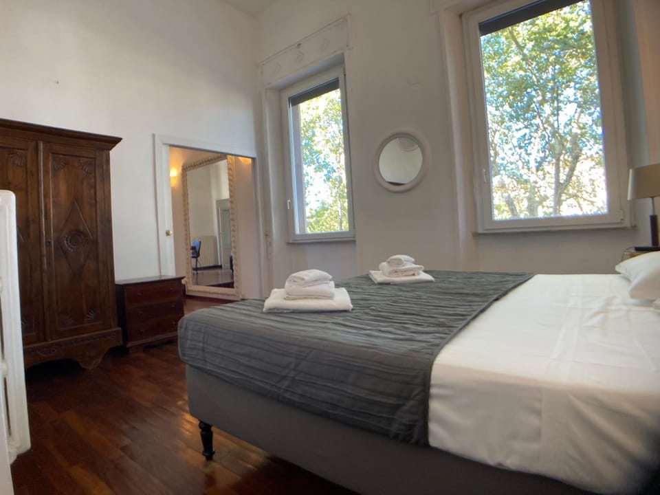 Maison Cloe near the Spanish Steps Apartment in Rome
