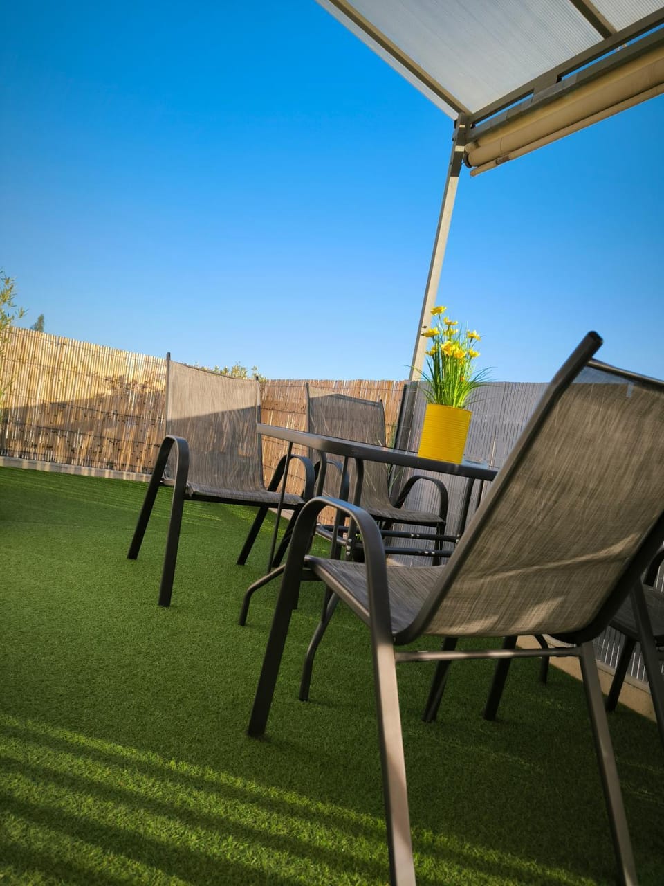 Group & family penthouse 300m from Agios Ioannis subway,metro station! Apartment in Athens