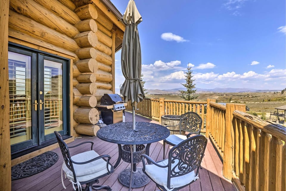 Skiing & Hiking Access: Spacious Granby Cabin! Cabin in Granby