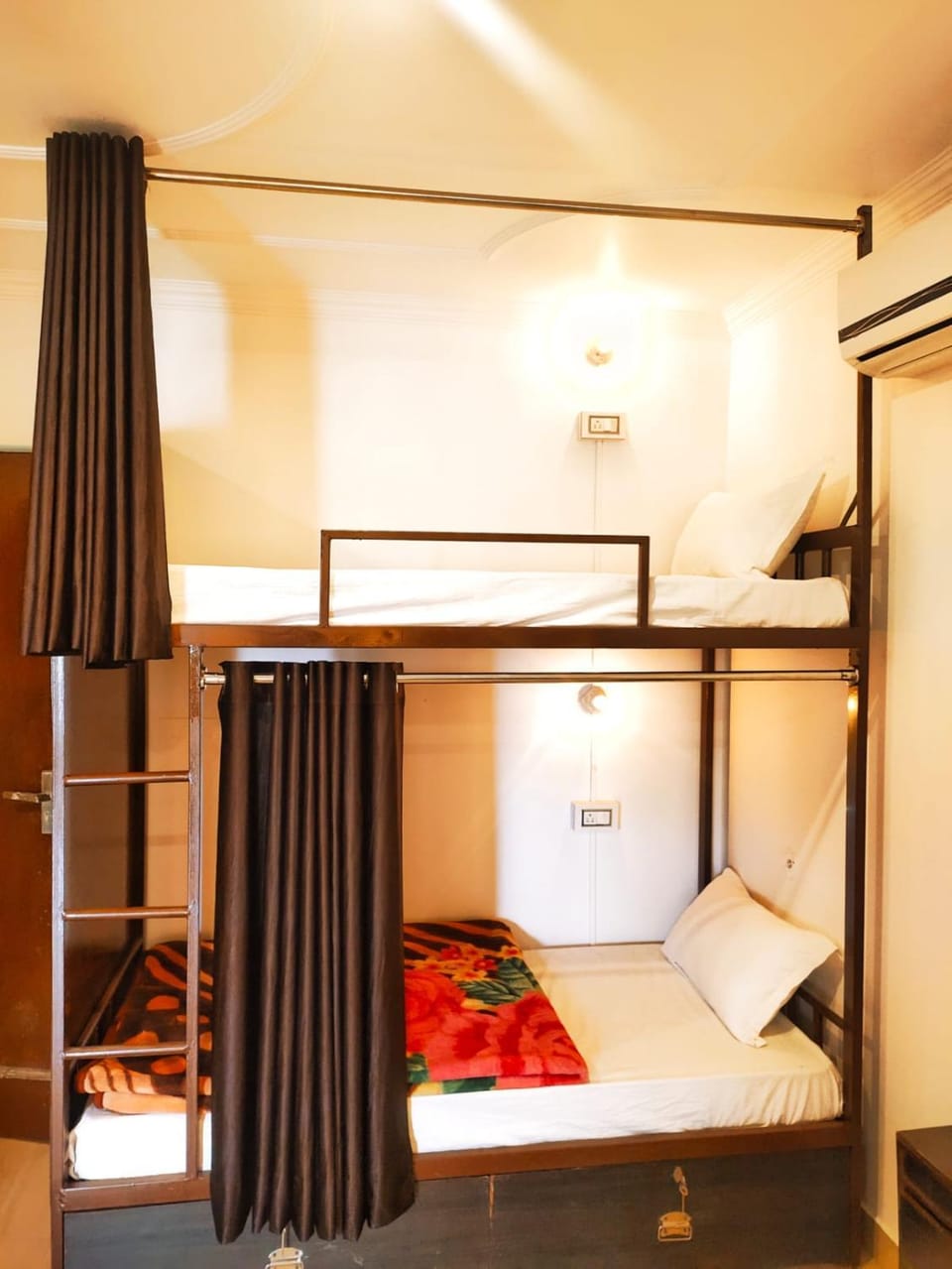 bunk bed