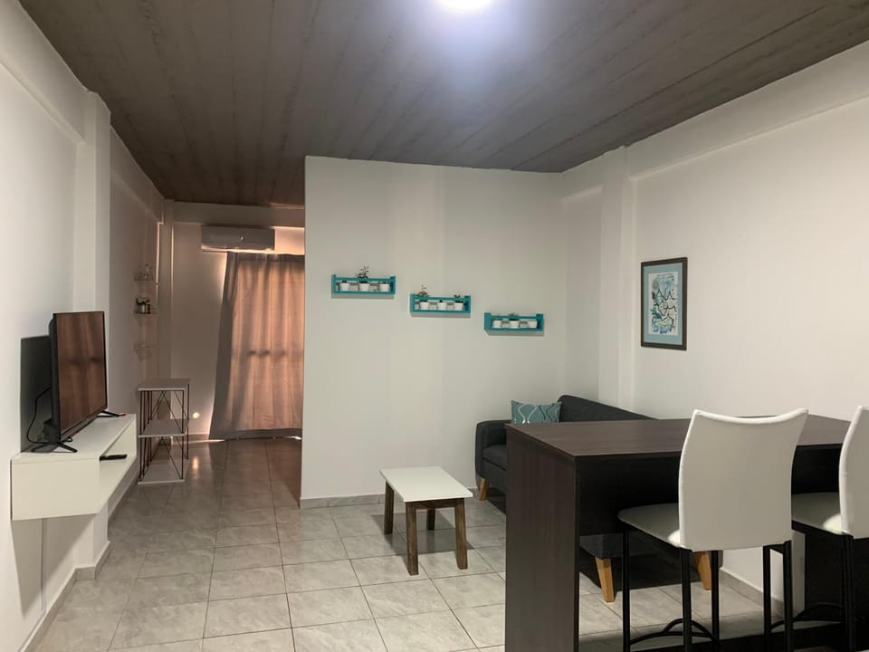 Increíble Departamento amoblado temporario Posadas - MDZ PB Apartment in Posadas