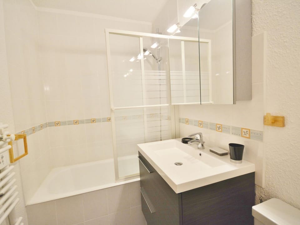Studio cosy à Morzine, 4 pers. avec balcon et parking - FR-1-684-34 Apartment in Les Gets