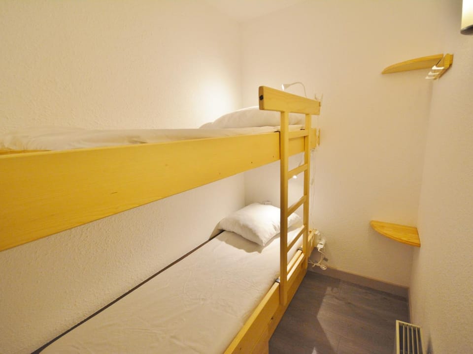 Studio cosy à Morzine, 4 pers. avec balcon et parking - FR-1-684-34 Apartment in Les Gets