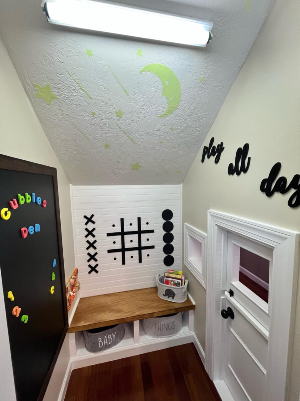 Log Bunk Bed, Playhouse, & TeePee-Willow Trace Retreat 5mi to Dollywood House in Sevierville