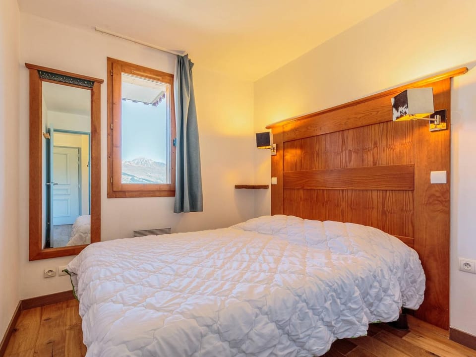 Appartement cosy 4 pers avec balcon, départ skis aux pieds, ascenseur, La Plagne-Tarentaise - FR-1-353-121 Apartment in Landry