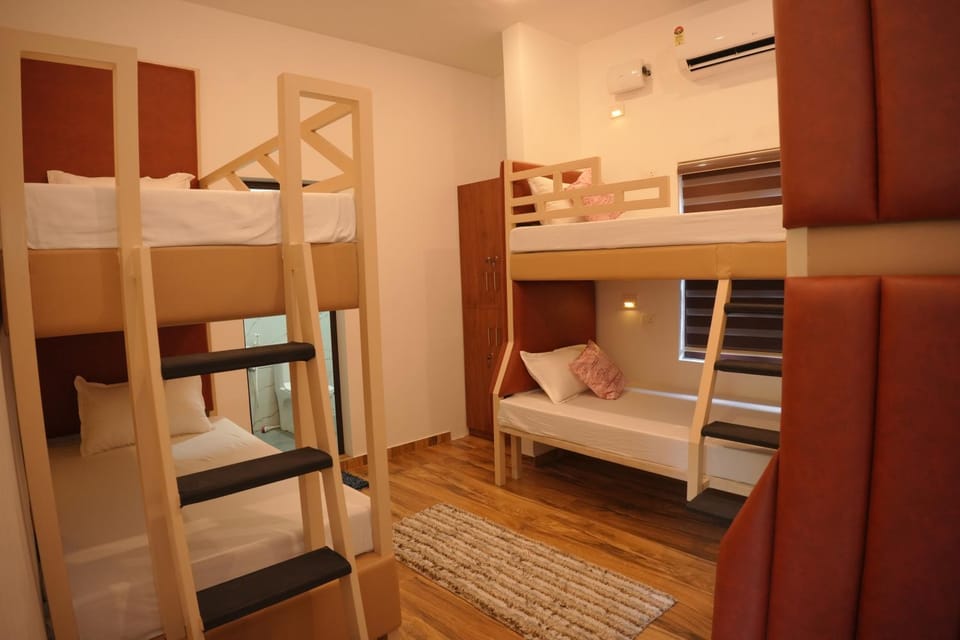 Bed, Photo of the whole room, Bedroom, bunk bed, wardrobe, air conditioner