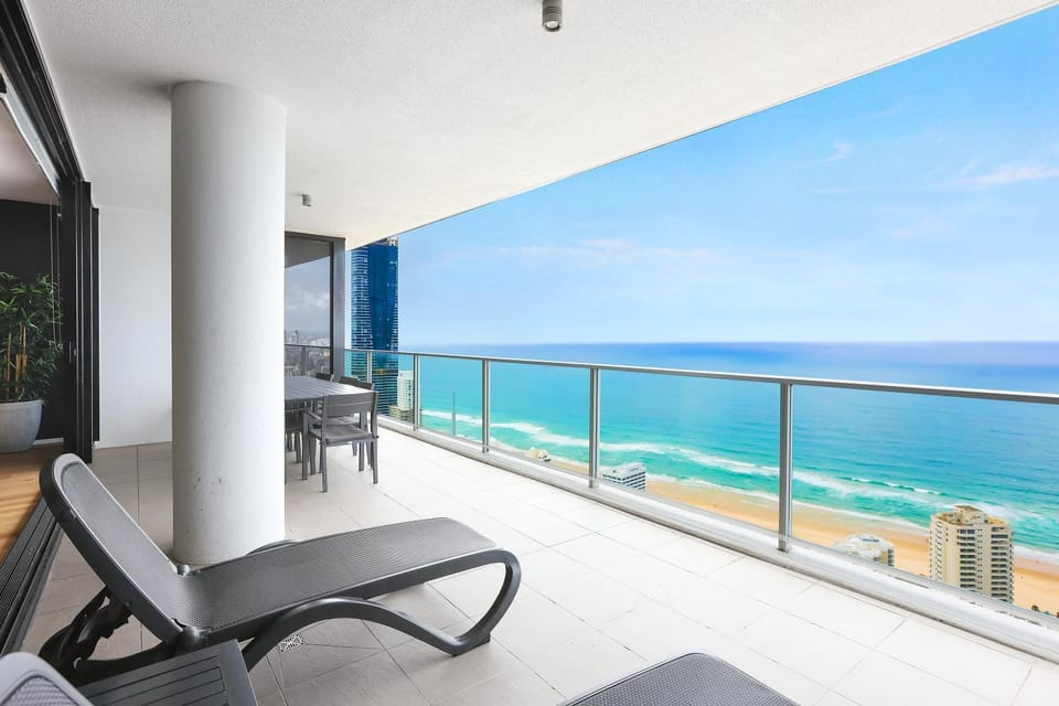 Natural landscape, View (from property/room), Balcony/Terrace, Seating area, Beach, Sea view, sunbed