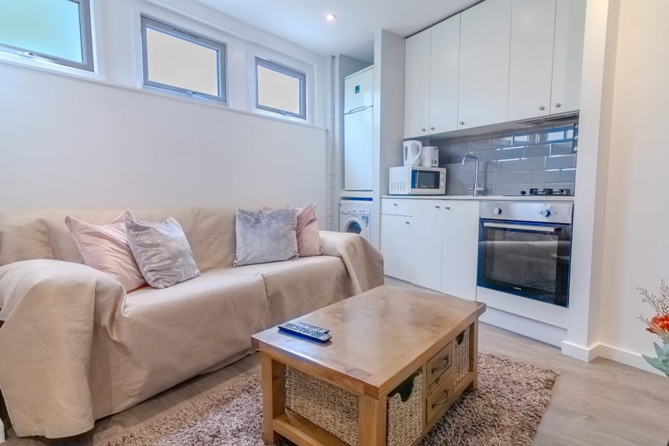 Living room, kitchen